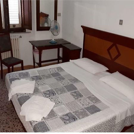 Hotel Stella Follonica Esterno foto